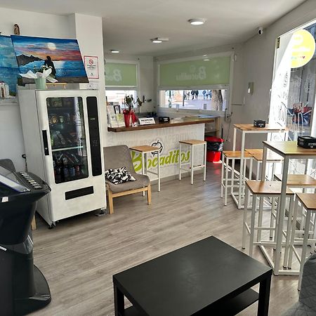 Be Happy Hostel Nerja Εξωτερικό φωτογραφία